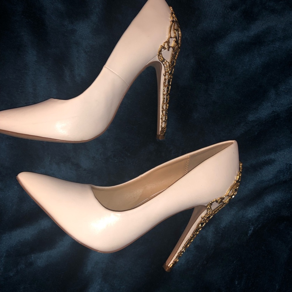 Royal Heels!